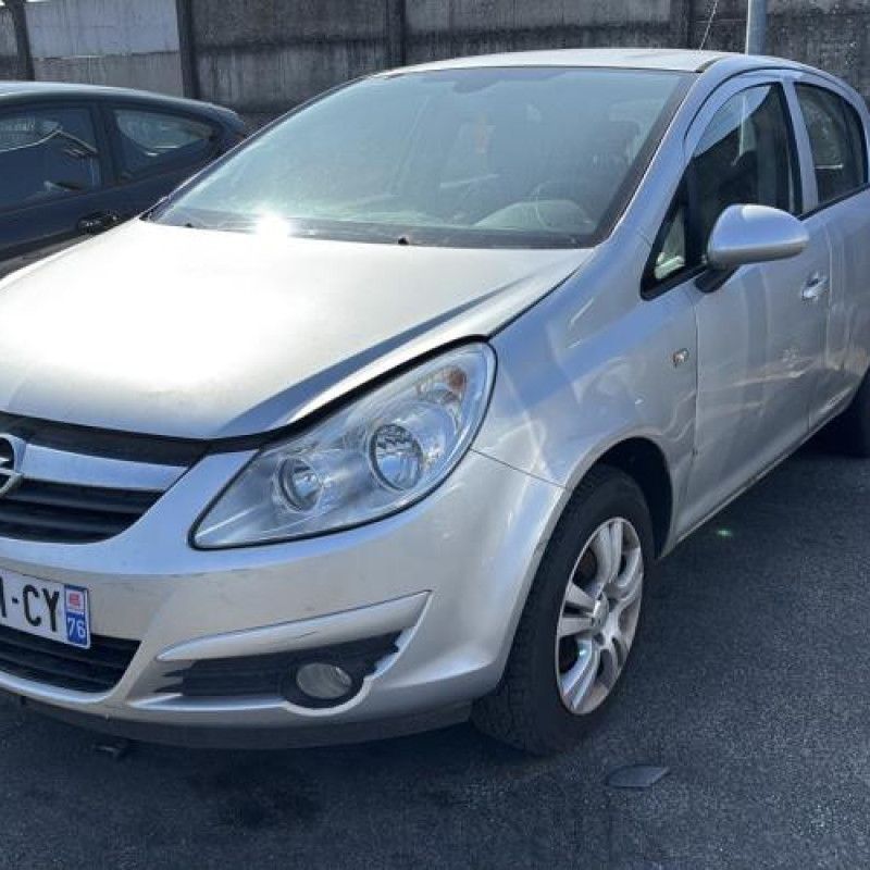 Optique avant principal droit (feux)(phare) OPEL CORSA D Photo n°4