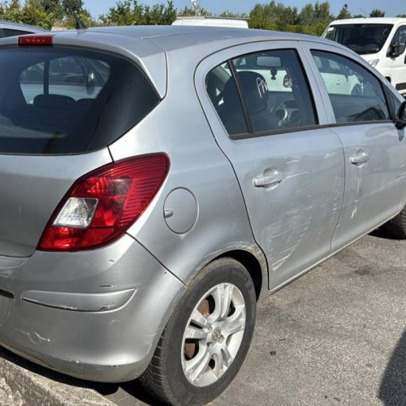 Optique avant principal droit (feux)(phare) OPEL CORSA D Photo n°6