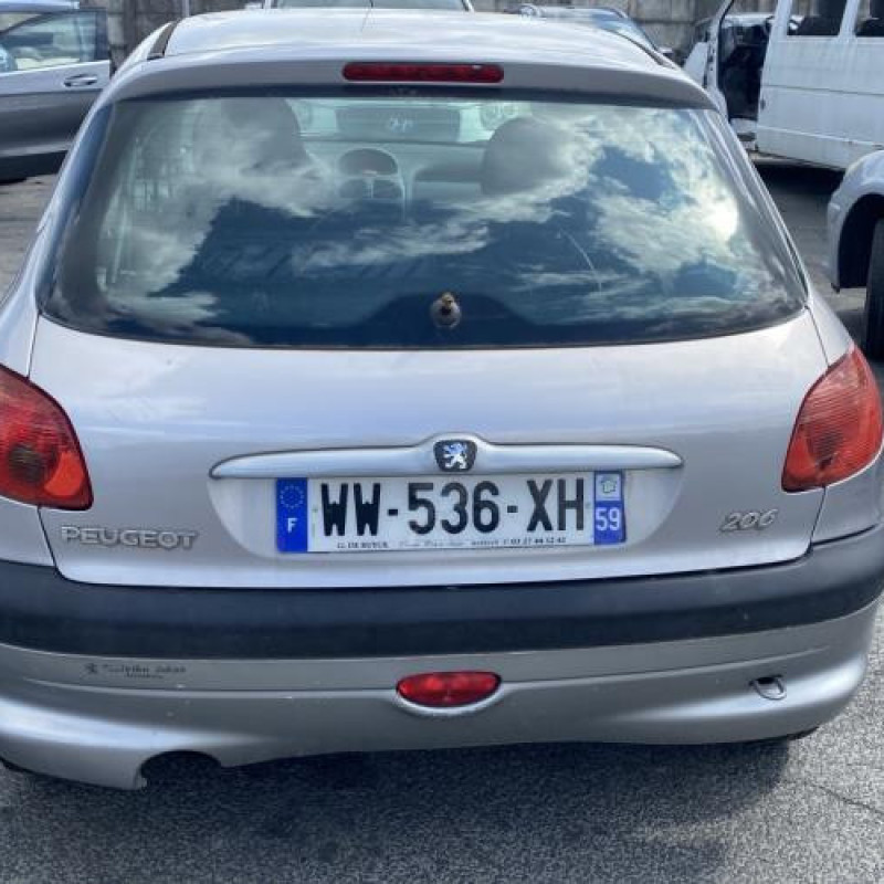Pedale d'embrayage PEUGEOT 206 Photo n°8