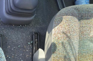 Poignee porte avant droit RENAULT TWINGO 1