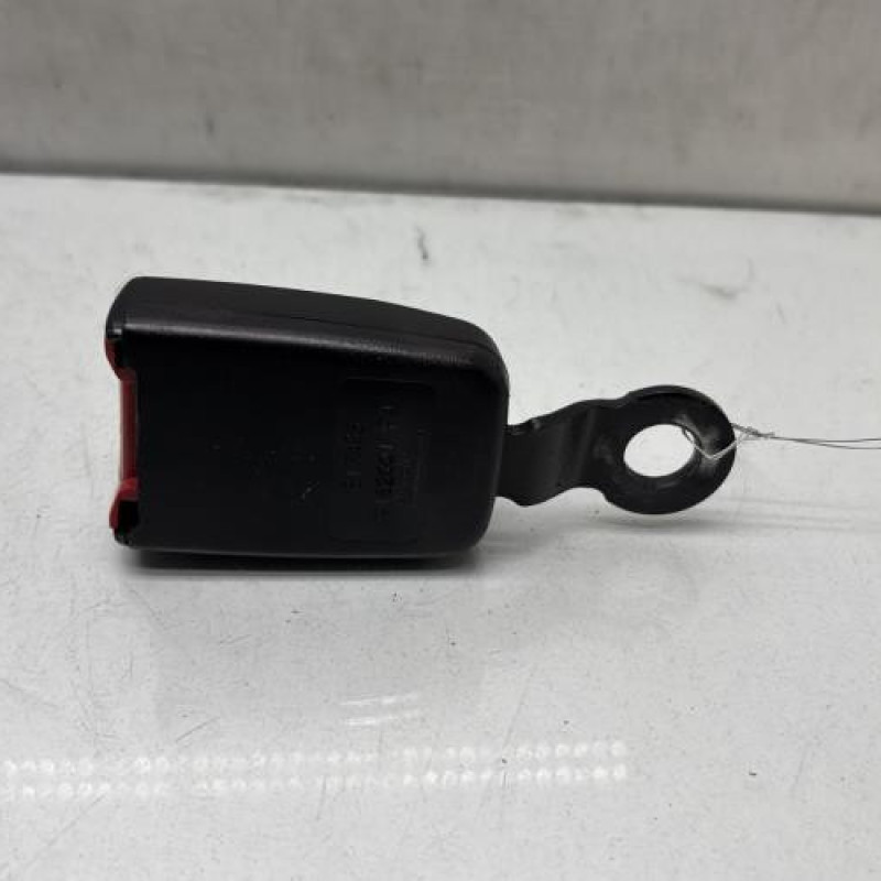 Attache ceinture arriere droit RENAULT TWINGO 1 Photo n°2
