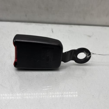Attache ceinture arriere droit RENAULT TWINGO 1