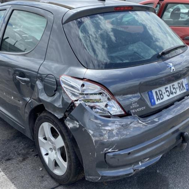 Attache ceinture avant gauche PEUGEOT 207 Photo n°7