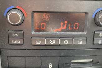 Interrupteur de leve vitre avant droit PEUGEOT 207