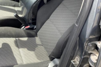 Serrure avant gauche PEUGEOT 207