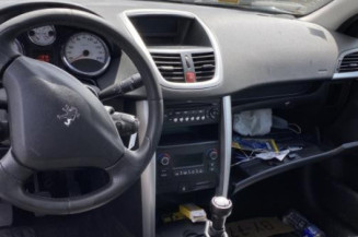 Serrure avant gauche PEUGEOT 207