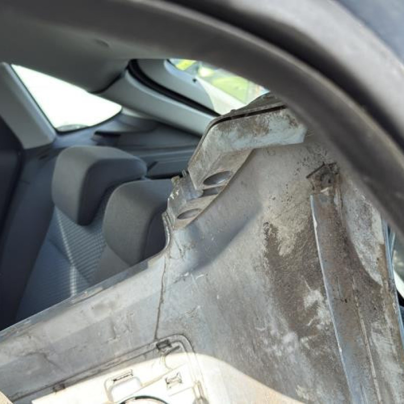 Poignee porte avant gauche FORD FOCUS 2 Photo n°13