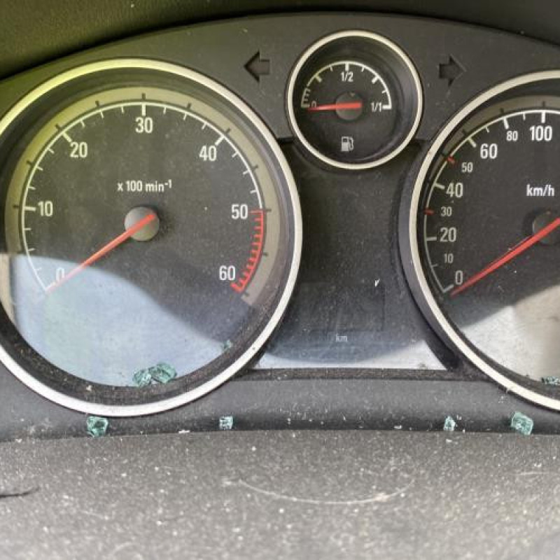 Pare soleil droit OPEL ASTRA H Photo n°19