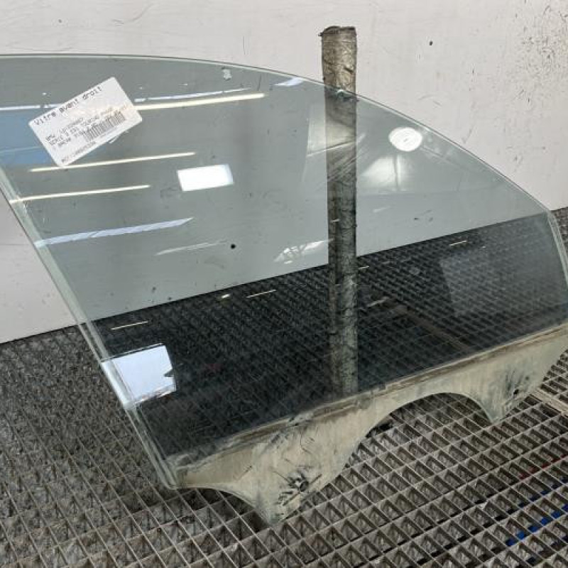 Vitre avant droit BMW SERIE 3 E91 Photo n°3