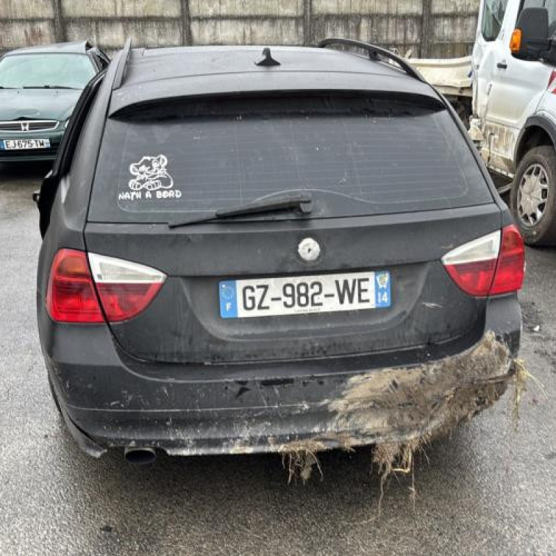 Plage arriere BMW SERIE 3 E91 Photo n°11