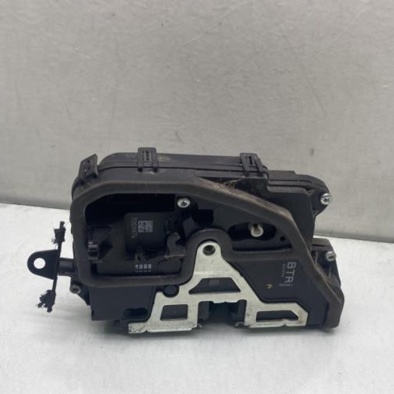 Serrure avant droit BMW SERIE 3 E91 Photo n°3