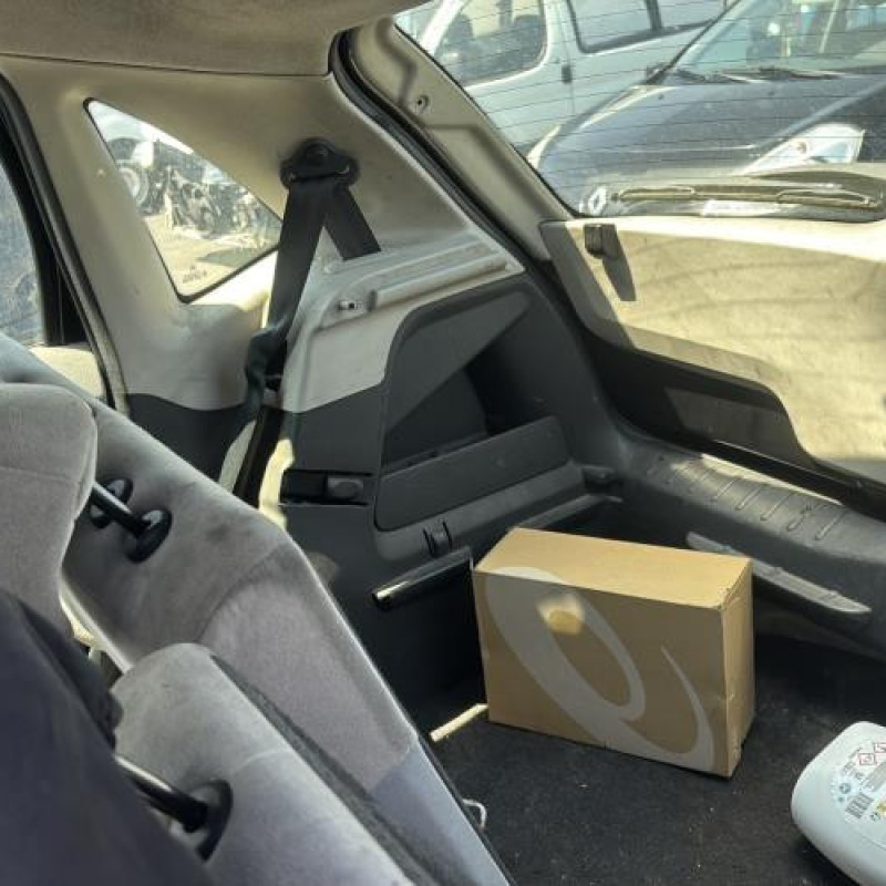 Serrure arriere droit CITROEN C3 1 Photo n°18