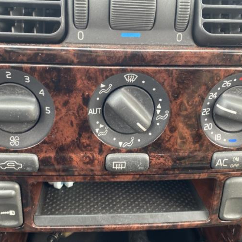 Retroviseur droit VOLVO S 40 1 Photo n°18