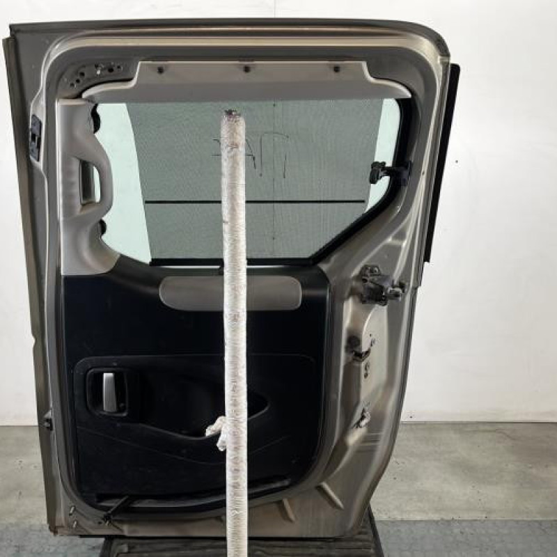 Porte laterale droit PEUGEOT PARTNER 2 Photo n°6
