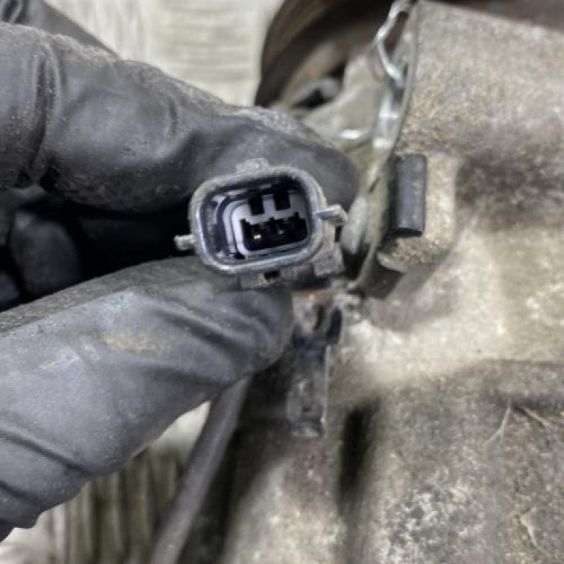 Compresseur clim RENAULT CLIO 4 Photo n°3