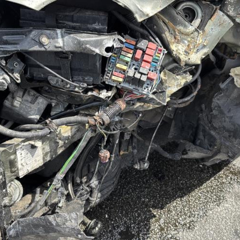 Porte avant droit FIAT 500 2 Photo n°17