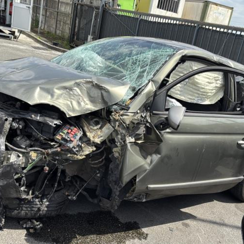 Leve vitre electrique avant droit FIAT 500 2 Photo n°14