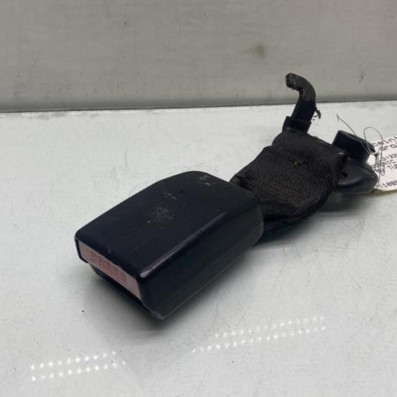 Attache ceinture arriere droit RENAULT GRAND SCENIC 3 Photo n°1