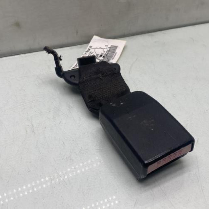 Attache ceinture arriere droit RENAULT GRAND SCENIC 3 Photo n°2