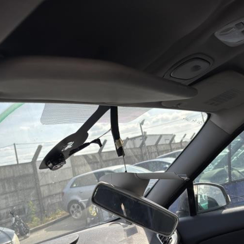 Attache ceinture arriere droit RENAULT GRAND SCENIC 3 Photo n°20