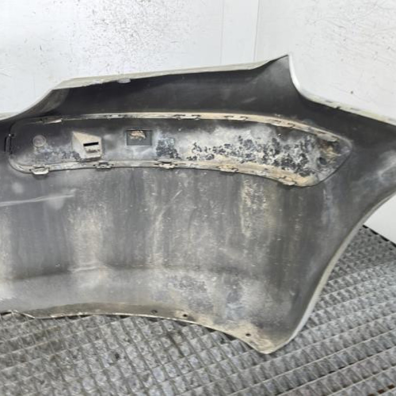 Pare choc arriere PEUGEOT 307 Photo n°4