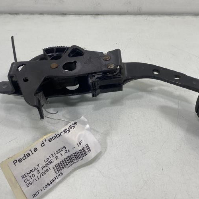Pedale d'embrayage RENAULT CLIO 2 Photo n°1