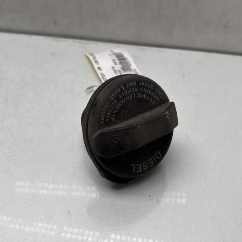 Bouchon de carburant FIAT CROMA 2 Photo n°1