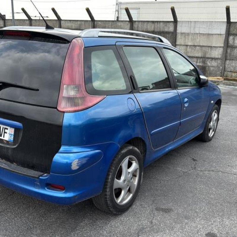 Porte avant droit PEUGEOT 206 Photo n°9