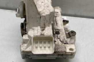 Serrure avant gauche FORD MONDEO 2