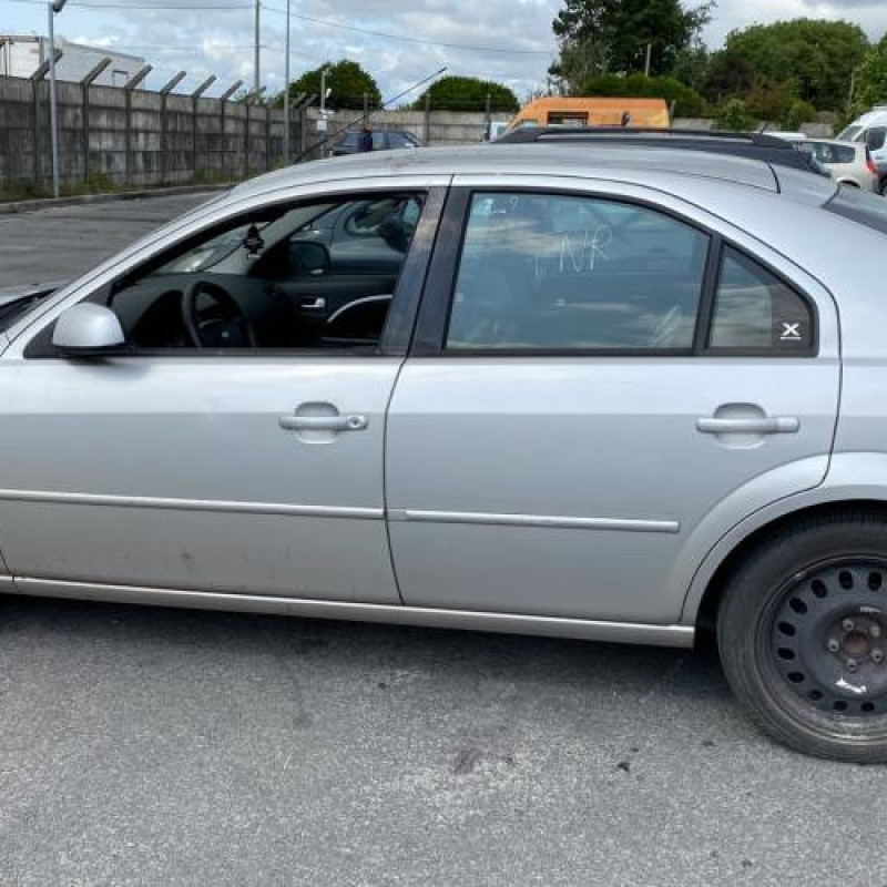 Serrure avant droit FORD MONDEO 2 Photo n°11