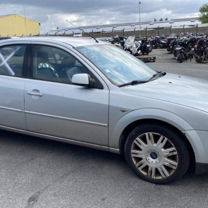 Serrure avant droit FORD MONDEO 2 Photo n°12