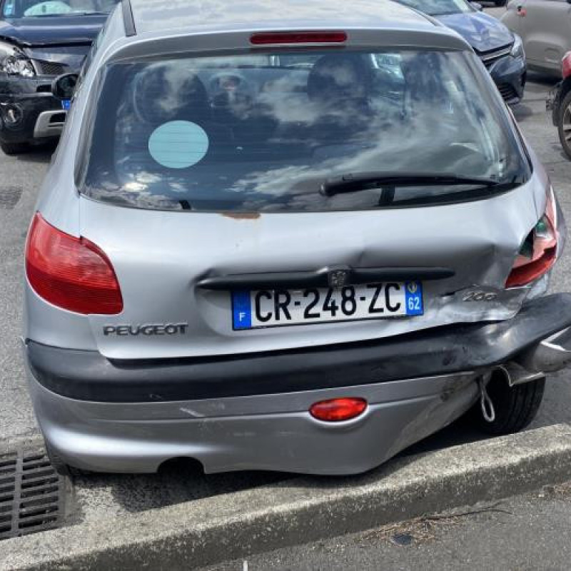 Face avant PEUGEOT 206 Photo n°15