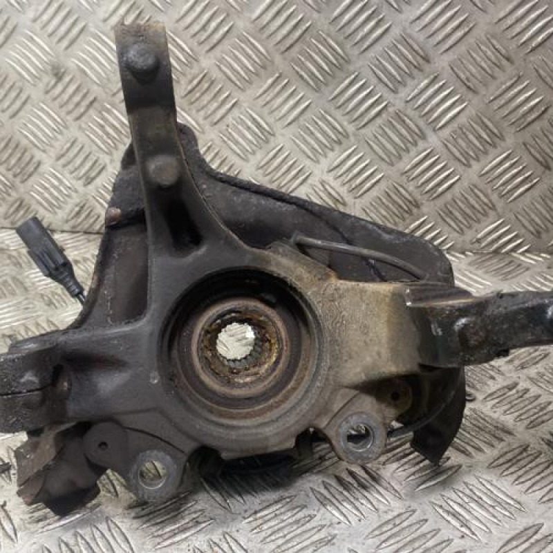 Pivot de moyeu avant gauche FIAT QUBO Photo n°4