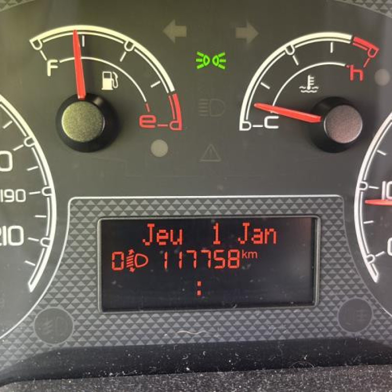 Pivot de moyeu avant droit FIAT QUBO Photo n°18