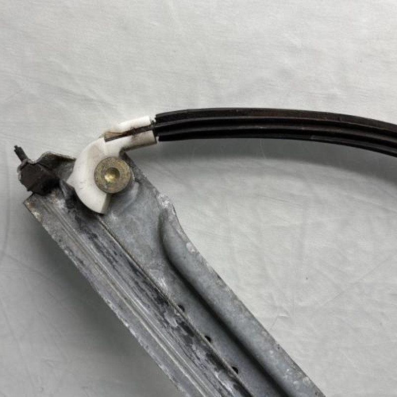 Leve vitre electrique avant droit CITROEN XSARA PICASSO Photo n°4