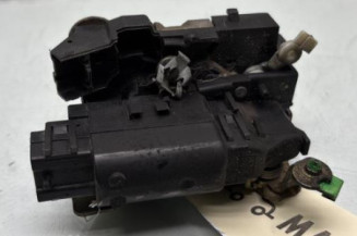 Serrure avant droit RENAULT MASTER 2