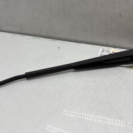 Bras essuie glace arriere PEUGEOT 306