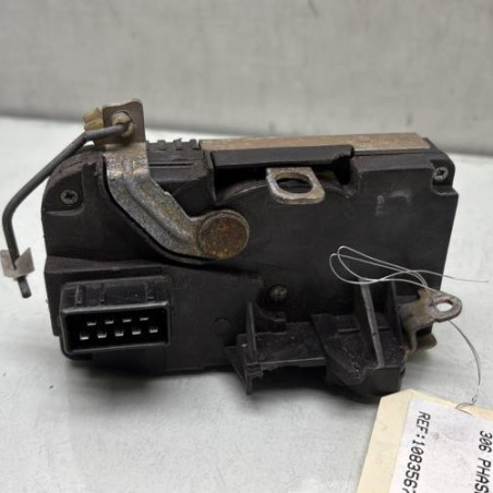 Serrure avant gauche PEUGEOT 306
