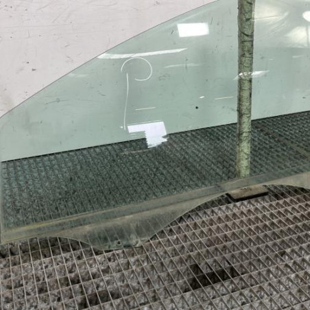 Vitre avant gauche CITROEN C2