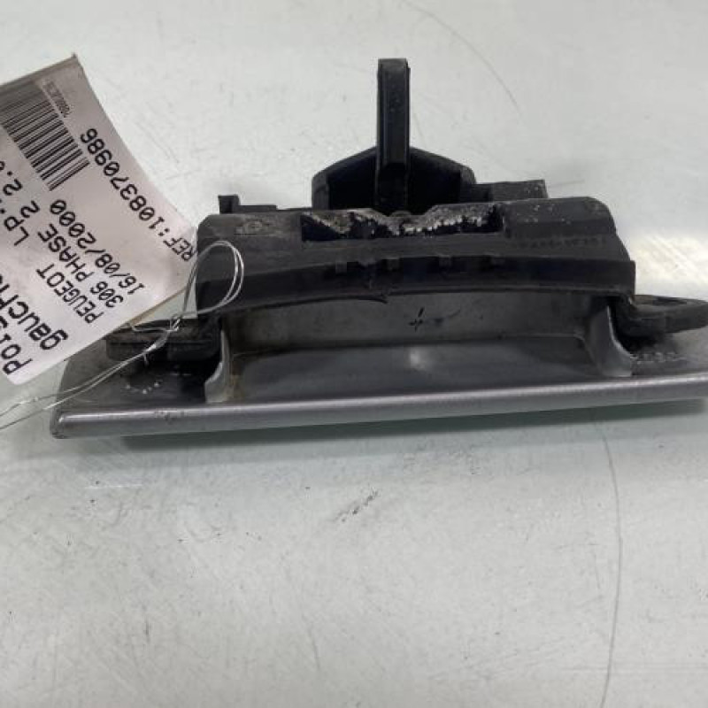 Poignee porte arriere gauche PEUGEOT 306 Photo n°1