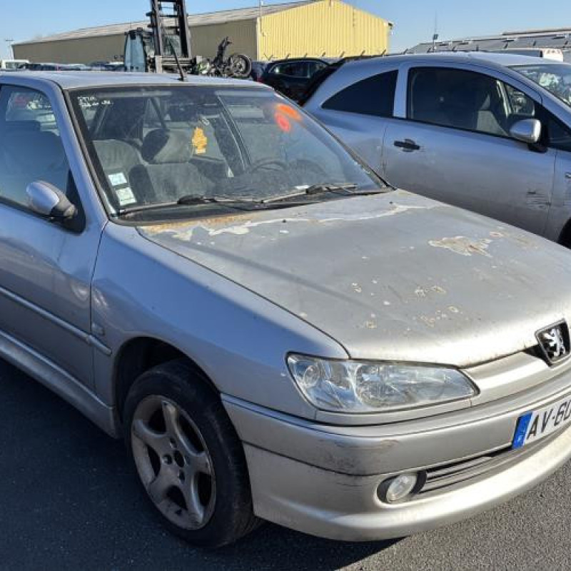 Poignee porte arriere gauche PEUGEOT 306 Photo n°5