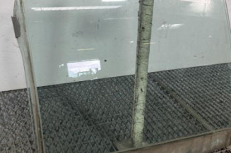 Vitre arriere droit PEUGEOT 306