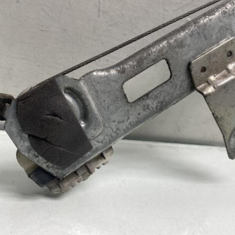Leve vitre electrique avant droit PEUGEOT 306 Photo n°3