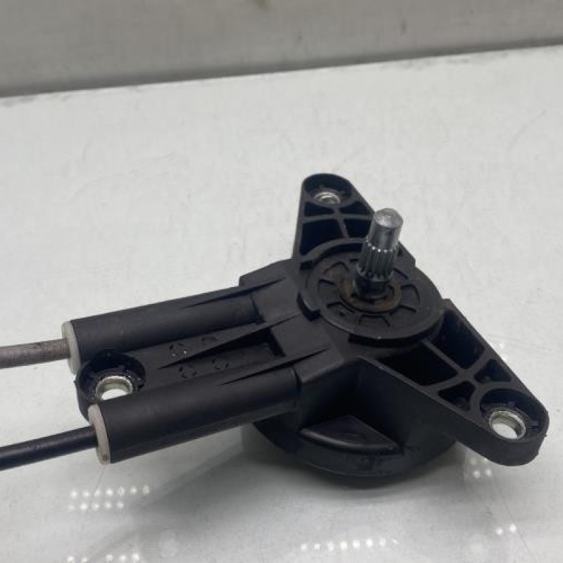 Leve vitre mecanique arriere gauche PEUGEOT 306 Photo n°4