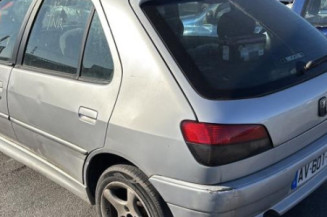 Pare soleil gauche PEUGEOT 306