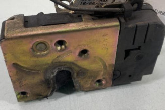 Serrure avant gauche PEUGEOT 306