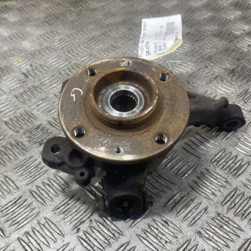 Pivot de moyeu avant gauche PEUGEOT 2008 2 Photo n°1