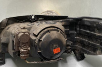 Optique avant principal droit (feux)(phare) PEUGEOT 106