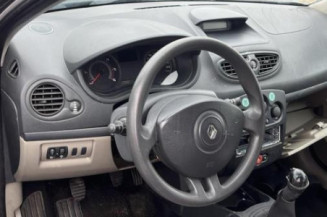 Aile avant droit RENAULT CLIO 3