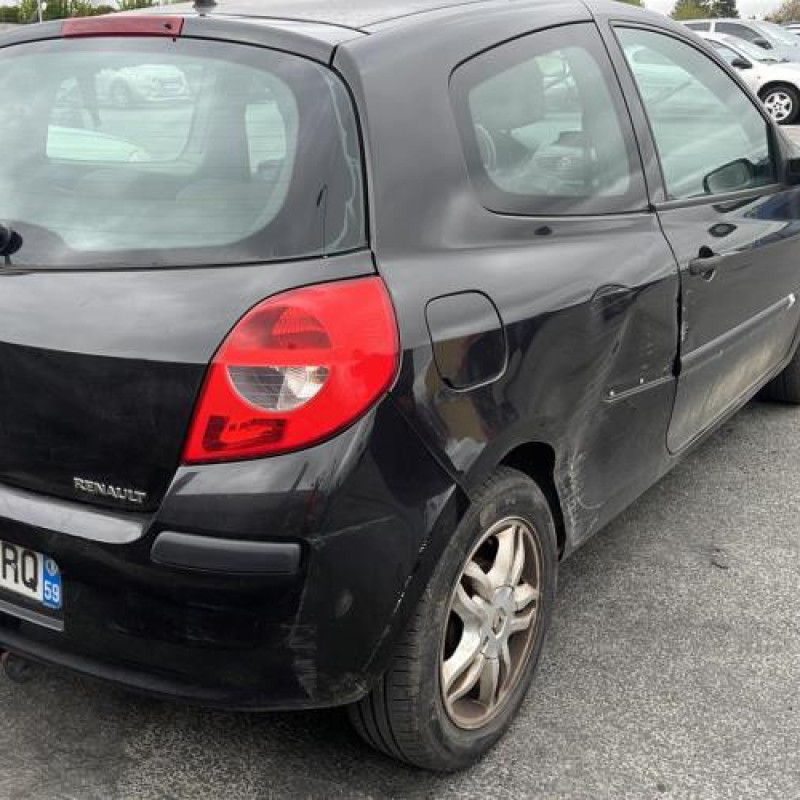 Aile avant droit RENAULT CLIO 3 Photo n°14